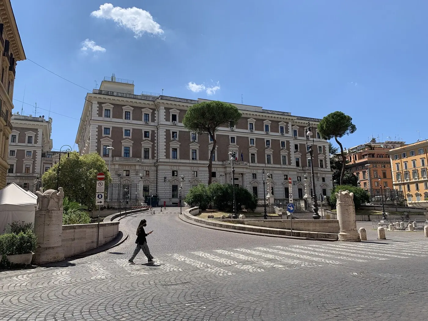 资料图:罗马内政部所在地维米纳莱宫(Palazzo del Viminale),摄于2021年8月30日(图:Chabe01 / CC BY-SA 4.0,资料图,非本次报道现场)