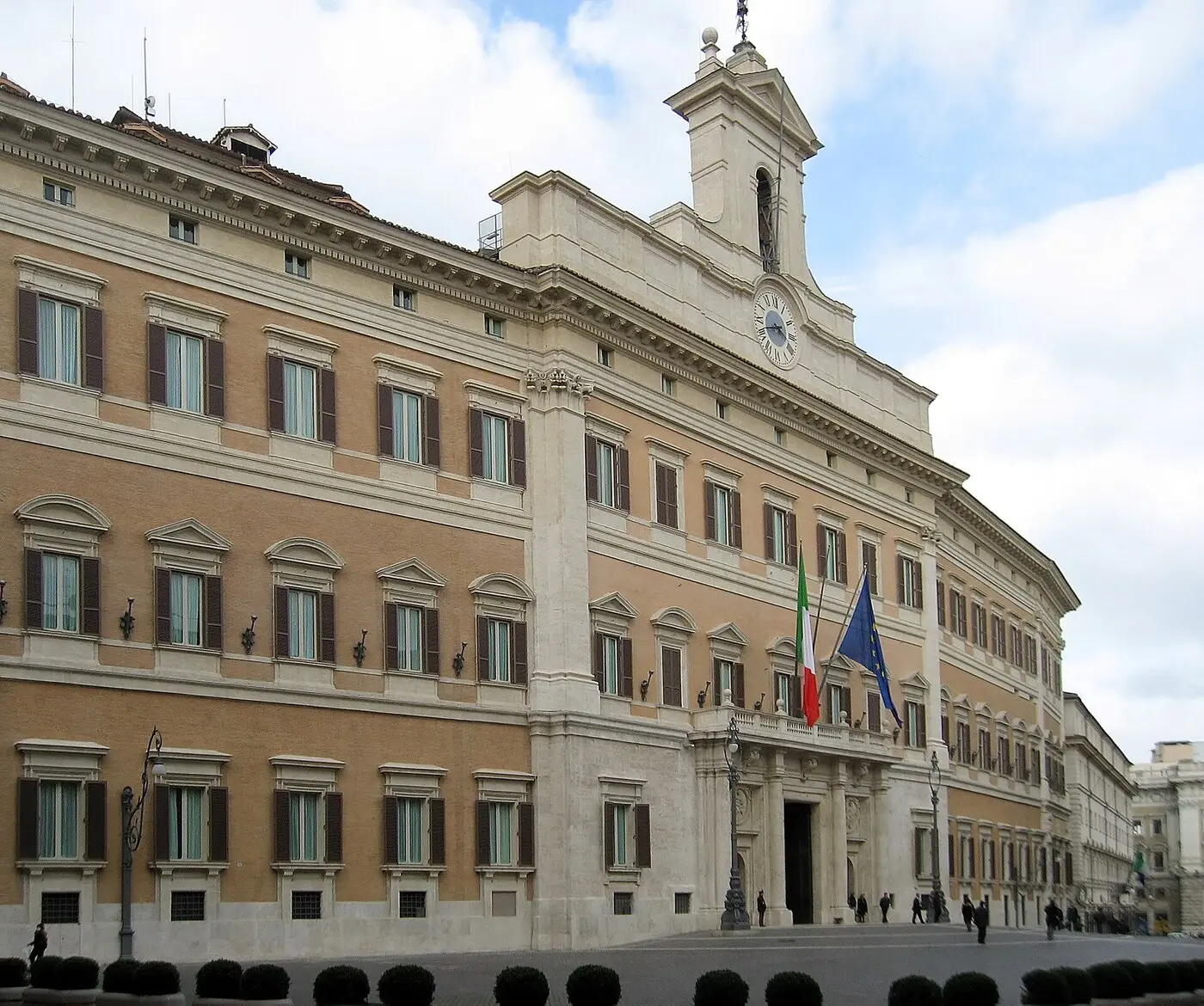 资料图：罗马众议院所在地 Palazzo Montecitorio，法案目前在众议院宪法事务委员会审议（图：Manfred Heyde / CC BY-SA 3.0，摄于 2009 年 3 月）