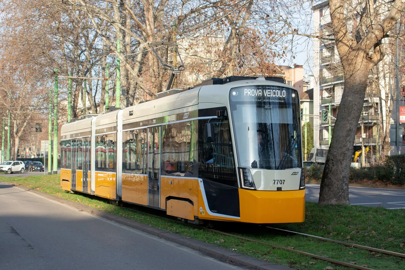 米兰 ATM 的 7700 系列 Tramlink 电车(图:Marmolada48 / CC0 1.0,Wikimedia Commons,2025 年 1 月拍摄,资料图)